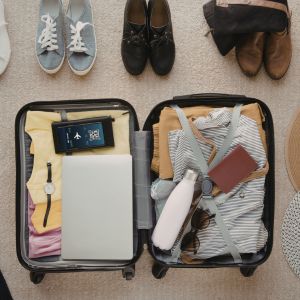 travel planner organisation famille charge mentale valise